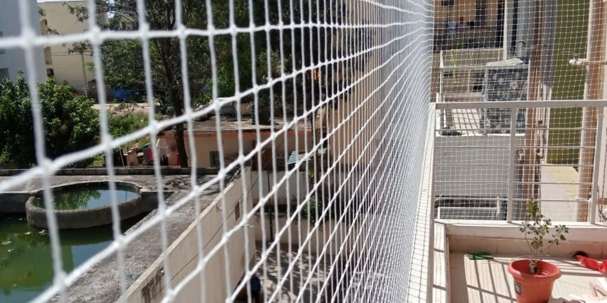 Pigeon Nets Fixing Charges in Pune